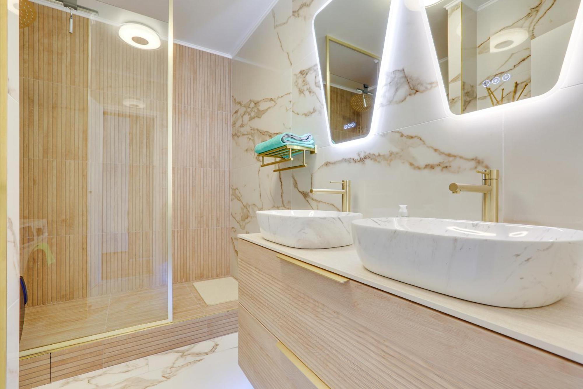 Paris Luxury Apartment 75M2 With Eiffel Tower View, 1 Min Metro, Parking Eksteriør bilde