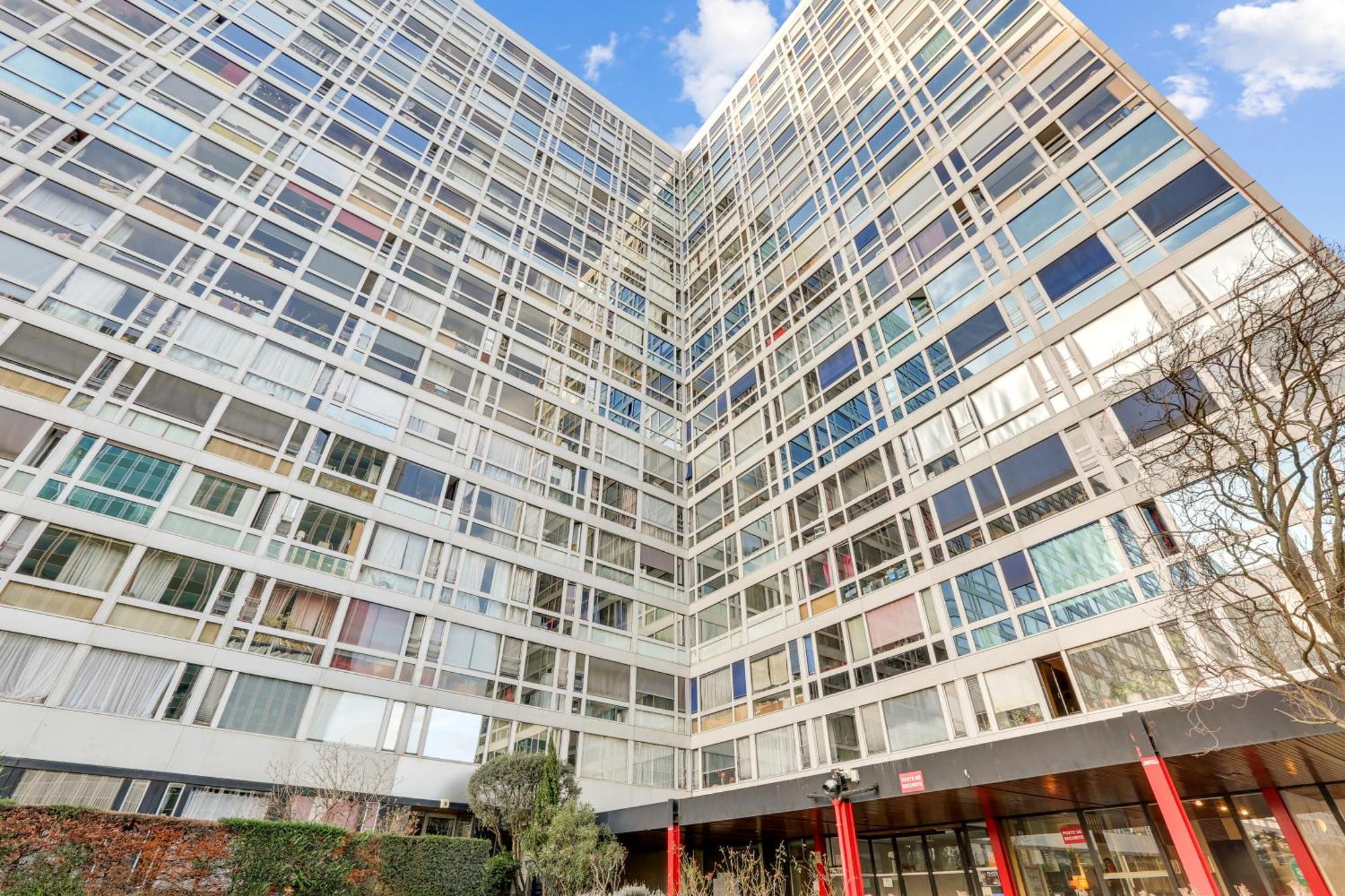 Paris Luxury Apartment 75M2 With Eiffel Tower View, 1 Min Metro, Parking Eksteriør bilde